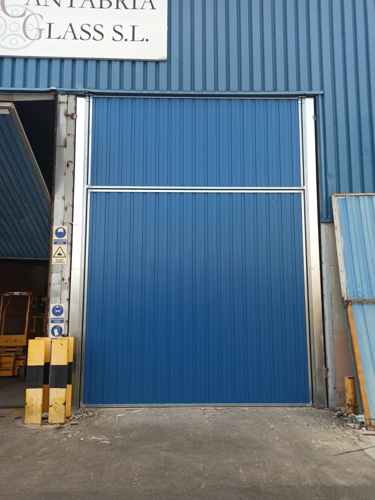 Mantenimiento puerta basculante industrial 1