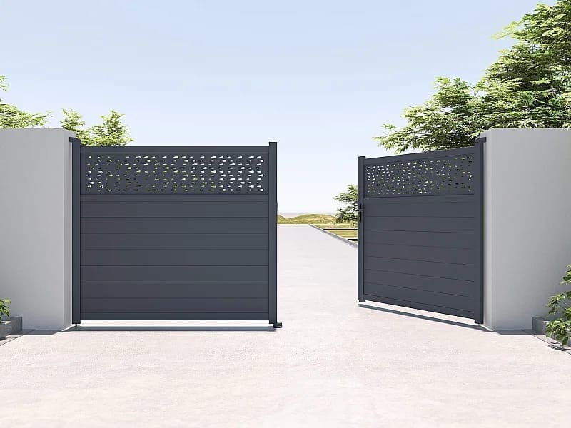 House door repair in Costa Brava